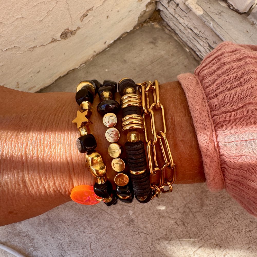 Bracelet double tour Aspen, perles noires et dorées, message Smile, étoile, coeur en acier inoxydable doré, BELLA-PAMPA