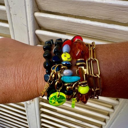 Collier ou bracelet Rick, mélange de perles colorées, charm love, smiley, cubes, corail, Bella-pampa.