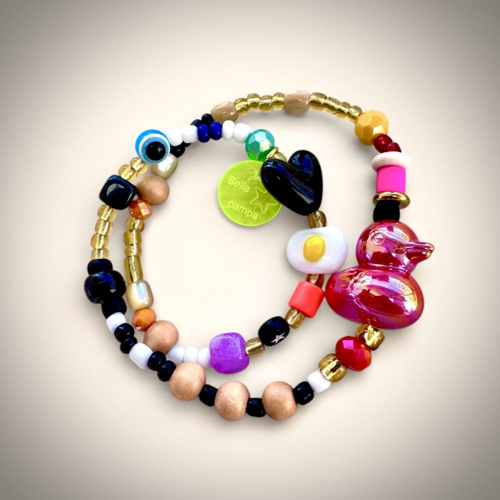 Bracelet double tour Lovely Lunatic, perles canard, oeuf au plat, coeur, perles multicolores, création Bella-pampa.