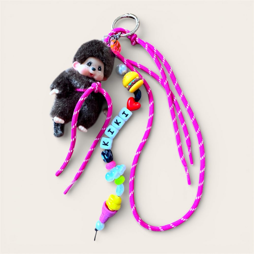 Bijou de sac KIKI Snack Attack, porte-clés Monchhichi, lacets, perles burger, nuage, glace.