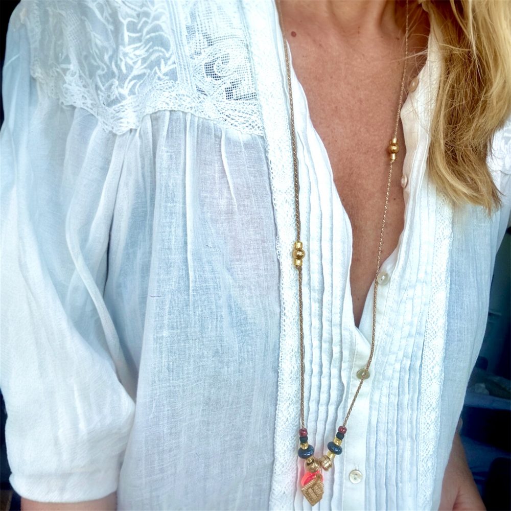 Sautoir Bella Petit Beurre, cordon réglable, perles en acier inoxydable dorées, perle petit beurre.