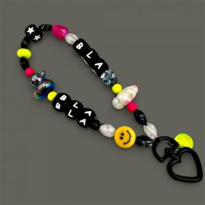 Bijou de téléphone I'm Famous, message Bla-Bla, perles canard, nuage, smiley, création Bella-pampa.