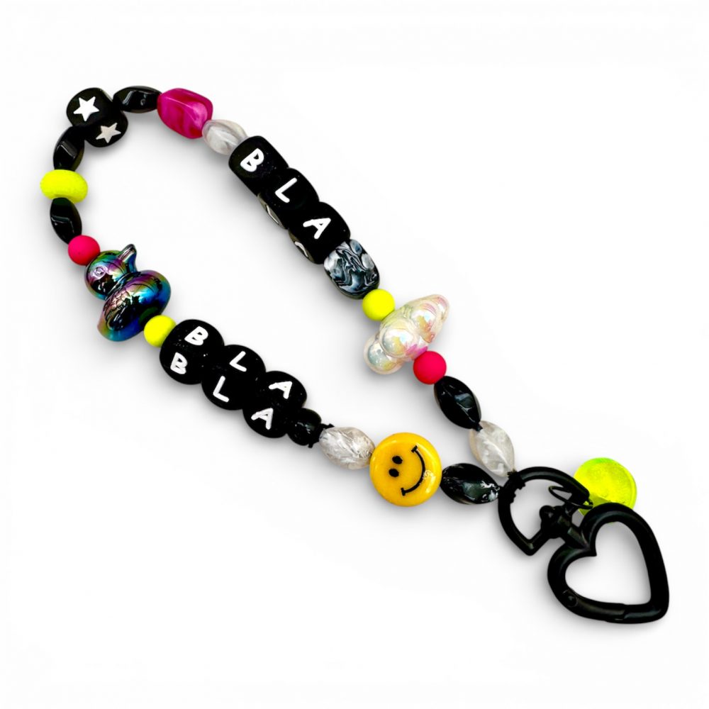 Bijou de téléphone I'm Famous, message Bla-Bla, perles canard, nuage, smiley, création Bella-pampa.