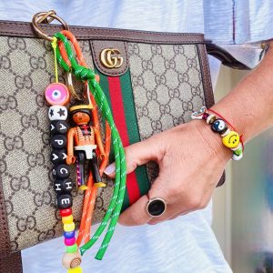 Bijou de sac Playmobil, Playmobil pièce unique, amérindien, cow-boy, message Apache, perles, lanières lacets colorés.