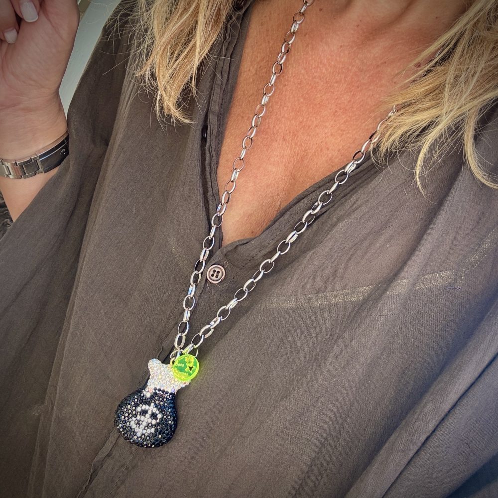 Sautoir Dollar Baby, strass et chaine en acier inoxydable, Charm fluo Bella-pampa