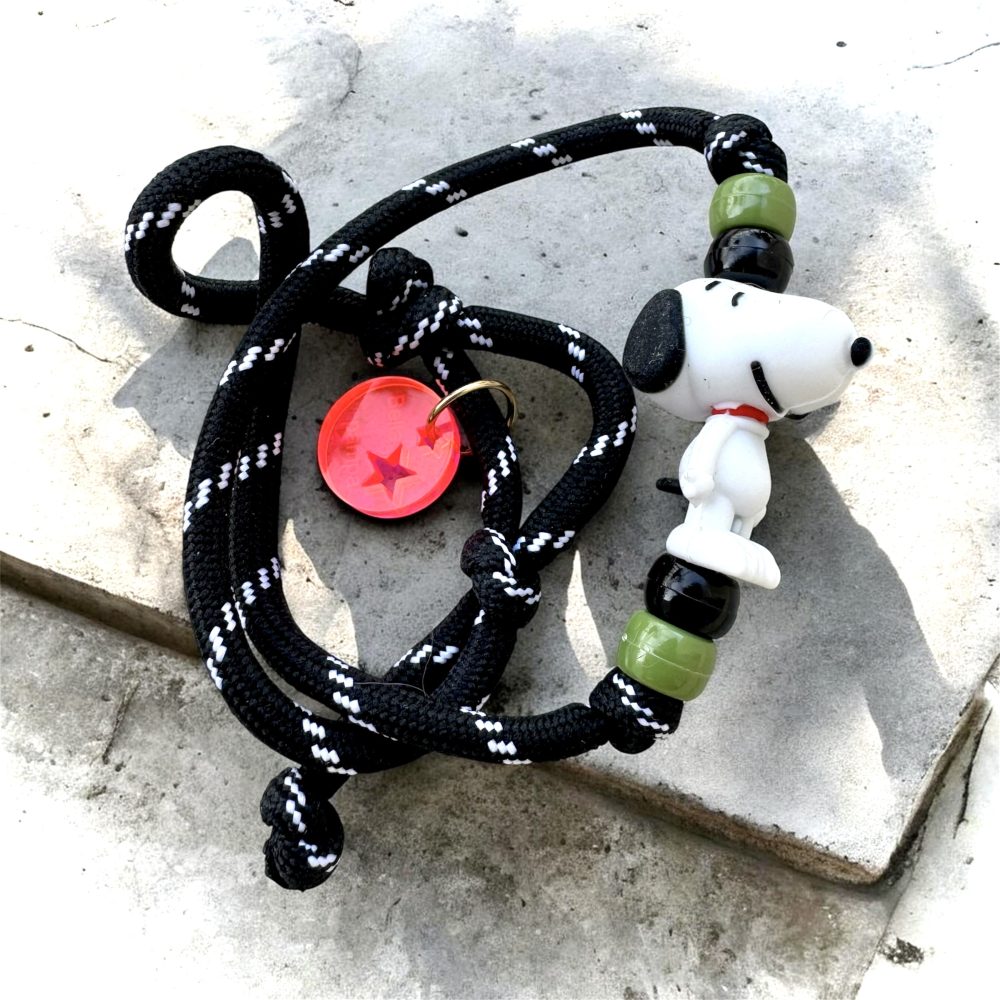 Snoopy Marcel bracelet double tour cordon, création Bella-pampa