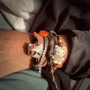 Bracelet Miss Kitty, Perles Multicolores et léopard, 6 choix de perles Hello Kitty