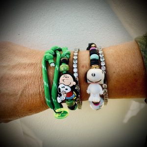 Bracelet Charlie Snoopy Big Love , lacet cordon vert et perles